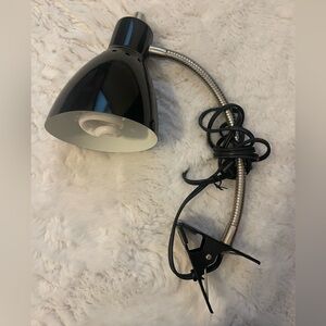 Black Metal Clip-On Lamp w/ Lightbulb